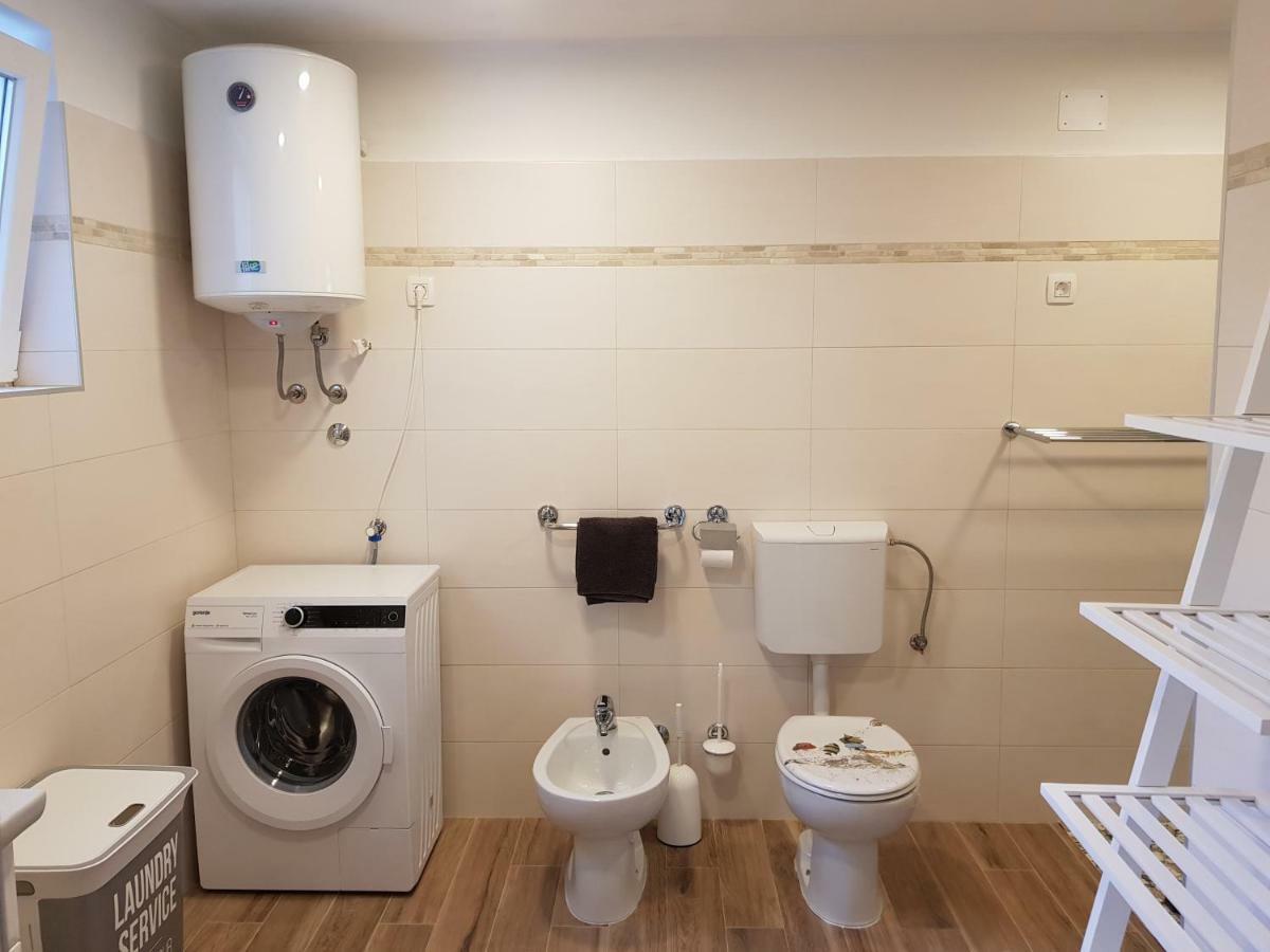 Olea Apartment *